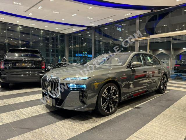 2023 بي ام دبليو الفئة السابعة 740أي