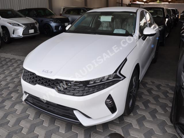 2023 كيا 5كي