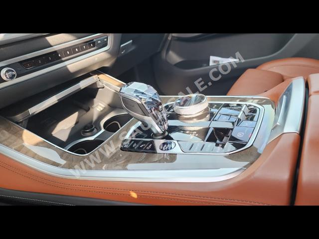 2019 بي ام دبليو الفئة اكس 5 إم كت