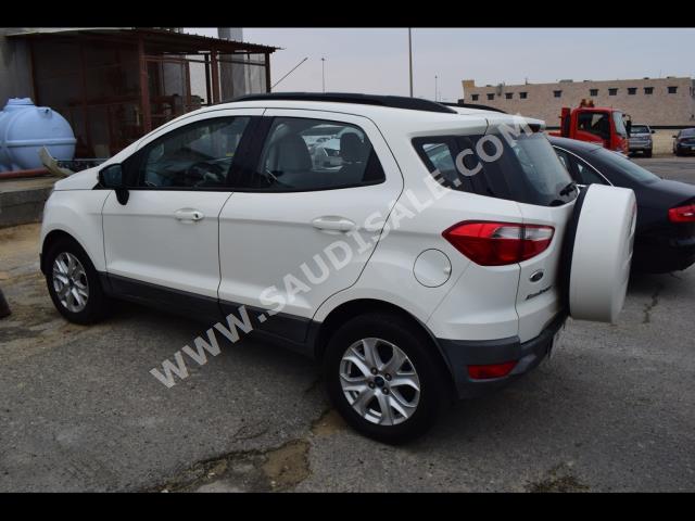 2016 فورد ايكو سبورت