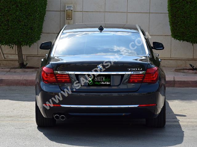 2015 بي ام دبليو الفئة السابعة 730 إل أي
