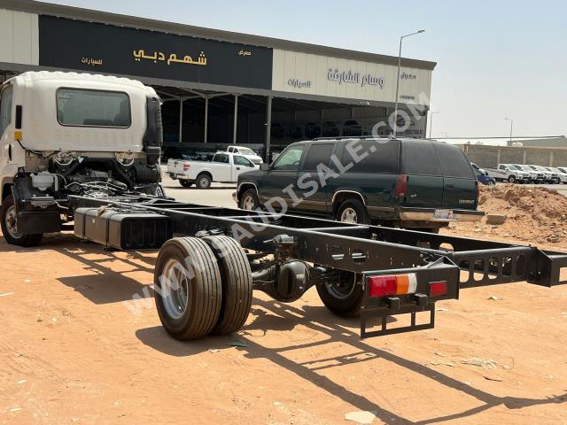 2023 Isuzu Dyna