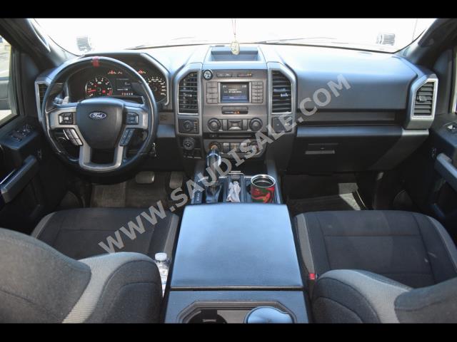 2017 فورد اف 150 رابتور