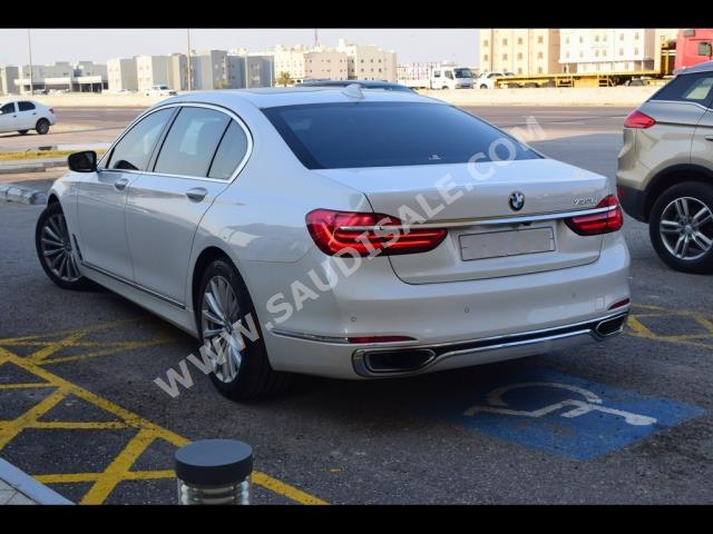 2017 بي ام دبليو الفئة السابعة 730 إل أي