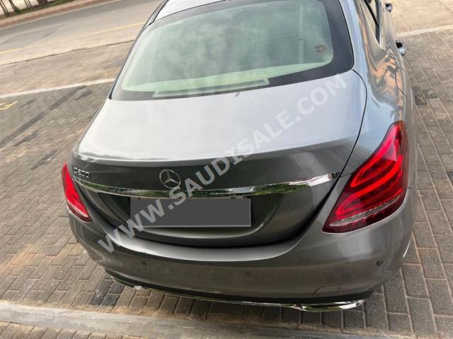 2015 مرسيدس - بنز سي 200