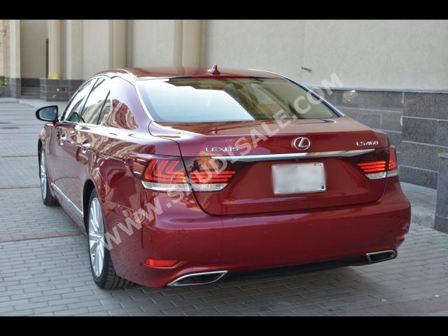 2013 لكزس إل إس 460