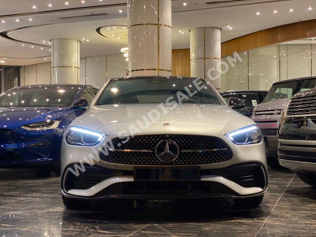 2023 مرسيدس - بنز سي 200