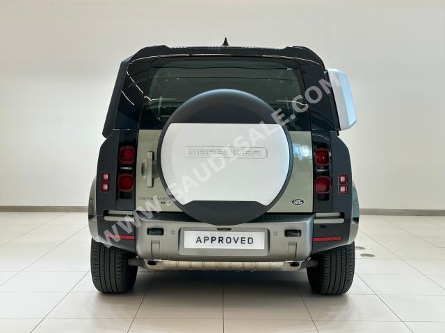 2023 لاند روفر ديفيندر اكس داينمك