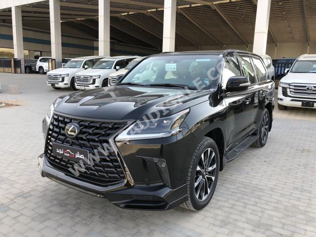 2019 لكزس إل إكس 570