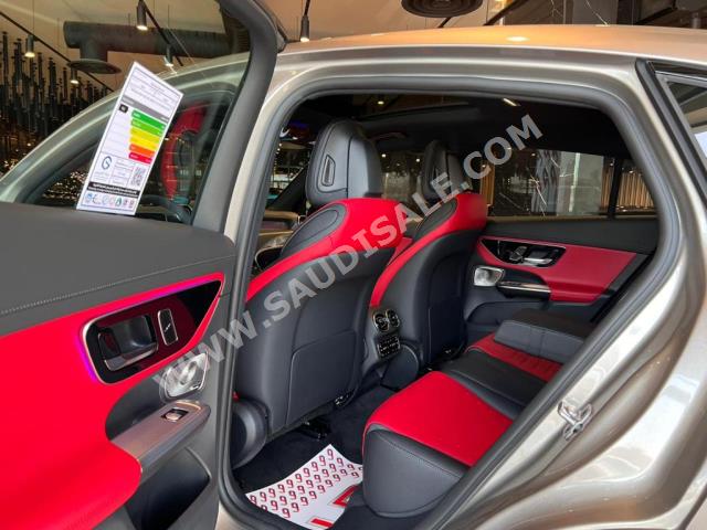 2024 مرسيدس - بنز جي إل سي 200 كوب