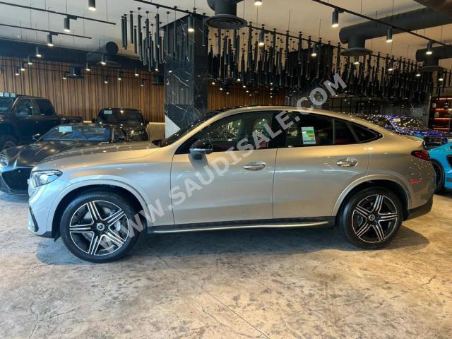 2024 مرسيدس - بنز جي إل سي 200 كوب