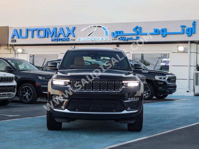 2023 جييب جراند شيروكي ساميت