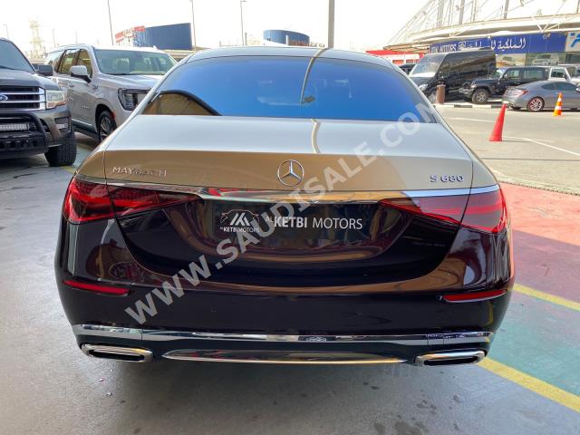 2022 مرسيدس - بنز إس 680 مايباخ