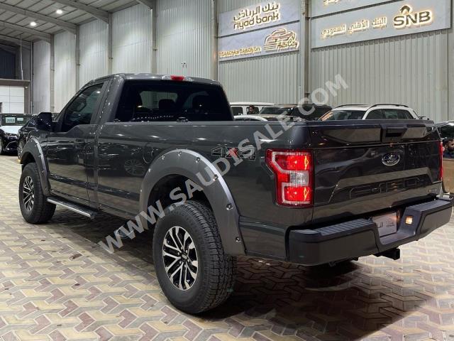 2018 فورد اف 150