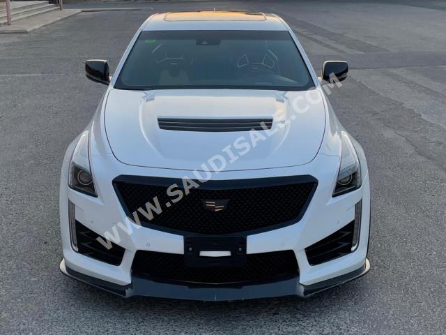 2017 كاديلاك سي تي اس - في سوبر تشارج