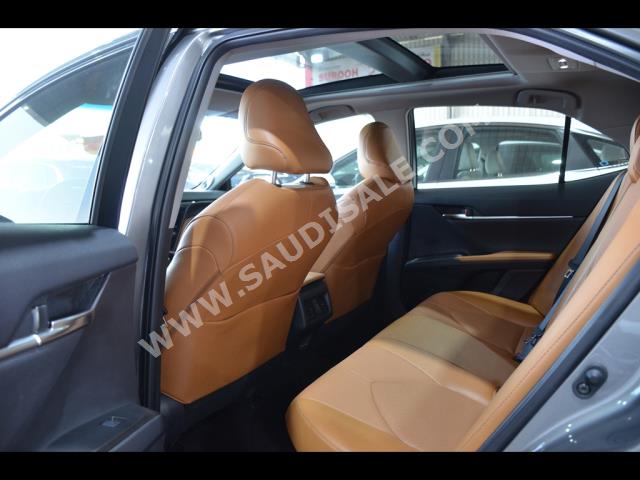 2023 تويوتا كامري غراندي