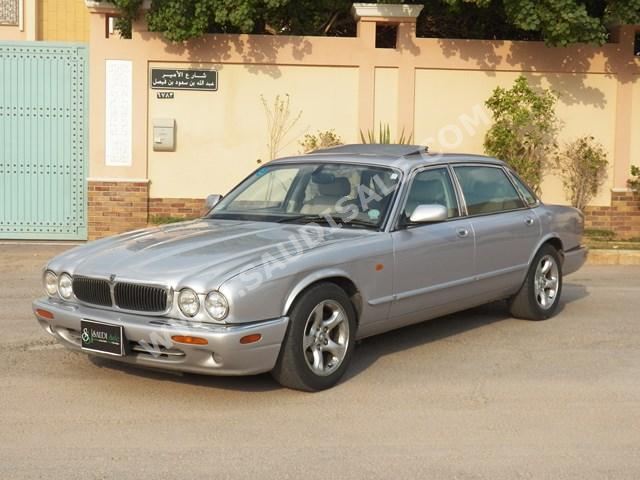 2002 جاكوار اكس جي