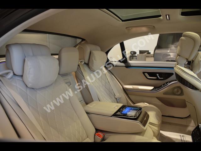 2022 مرسيدس - بنز إس 580