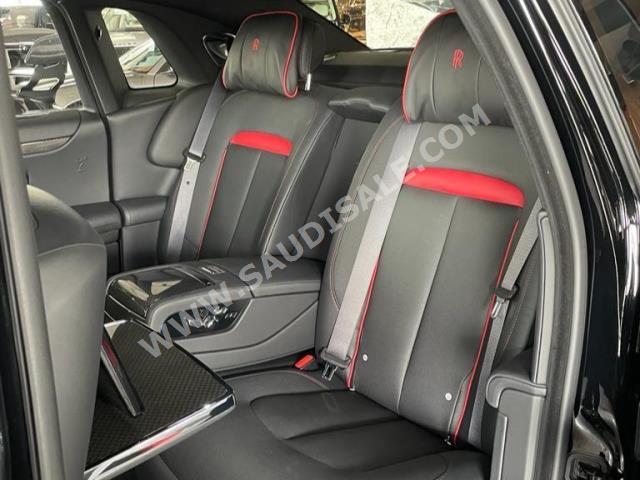 2022 رولز رويس قوست بلاك بادج