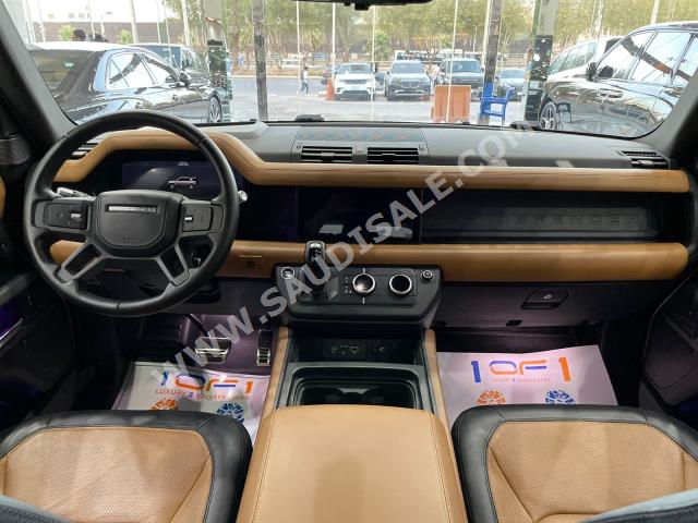 2021 لاند روفر ديفيندر اكس