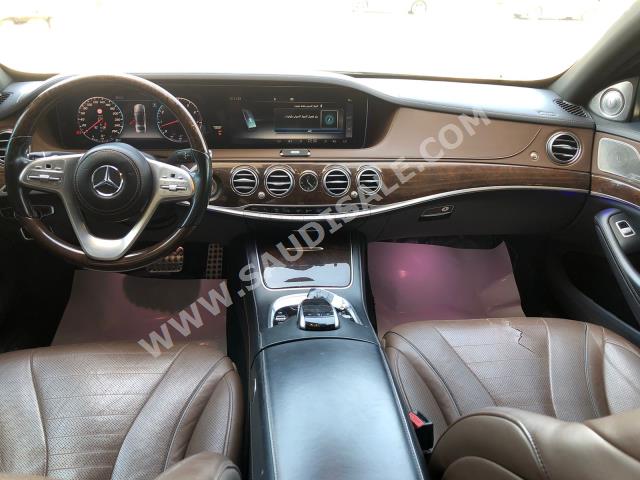 2018 مرسيدس - بنز إس 560