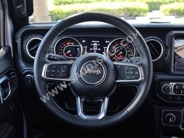 2023 جييب رانجلر صحارى