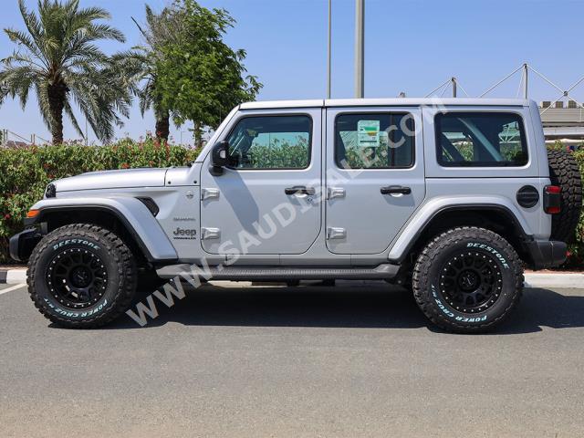 2023 جييب رانجلر صحارى