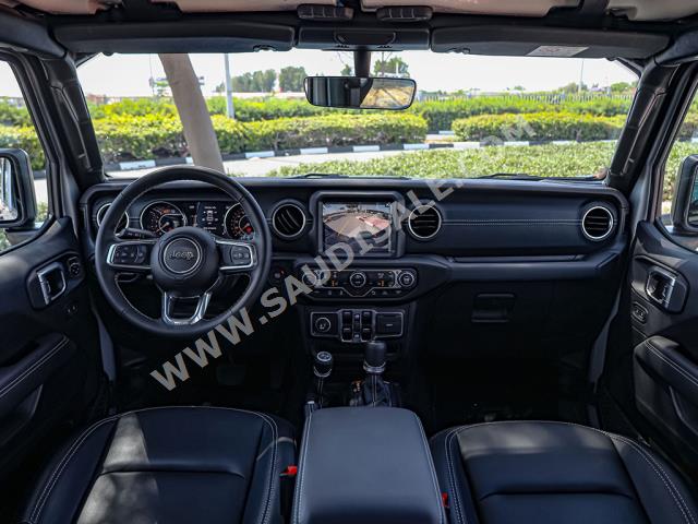 2023 جييب رانجلر صحارى