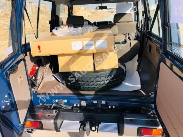 2021 تويوتا لاند كروزر ربع