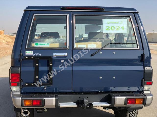 2021 تويوتا لاند كروزر ربع