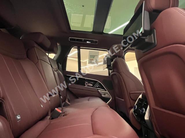 2023 لاند روفر رينج روفر اتش اس اي