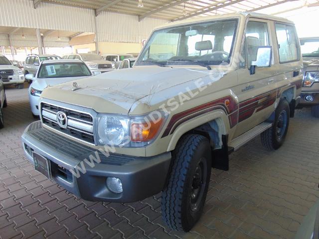 2014 Toyota Land Cruiser