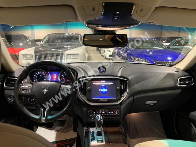 2015 مازيراتي جيبلي