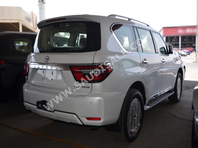 2023 نيسان باترول بلاتينيوم