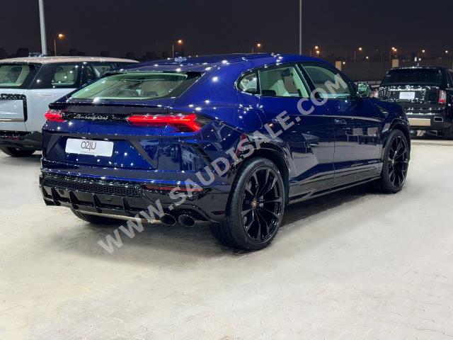 2022 لمبرجيني اوروس