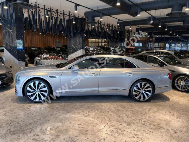 2021 بنتلي كونتيننتل فلاينج سبير