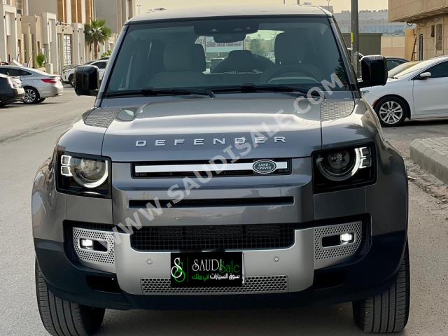 2023 لاند روفر ديفيندر