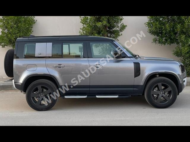 2023 لاند روفر ديفيندر