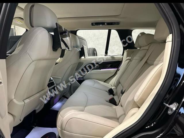 2023 لاند روفر رينج روفر فوج اس اي