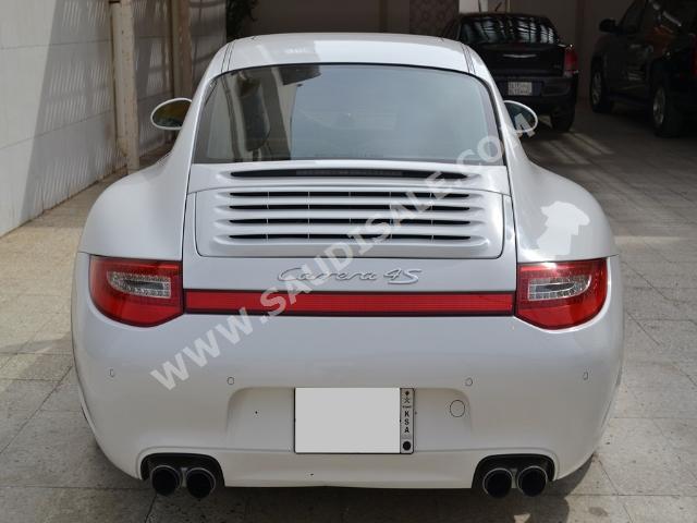 2011 Porsche 911 Carrera 4S