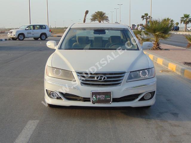 2011 هيونداي ازيرا