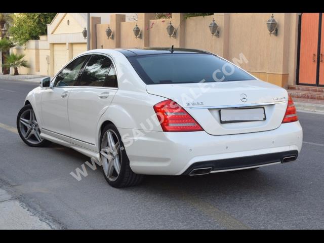 2010 مرسيدس - بنز إس 350