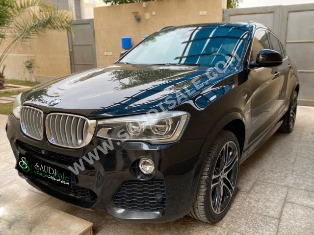 2017 بي ام دبليو الفئة اكس 4