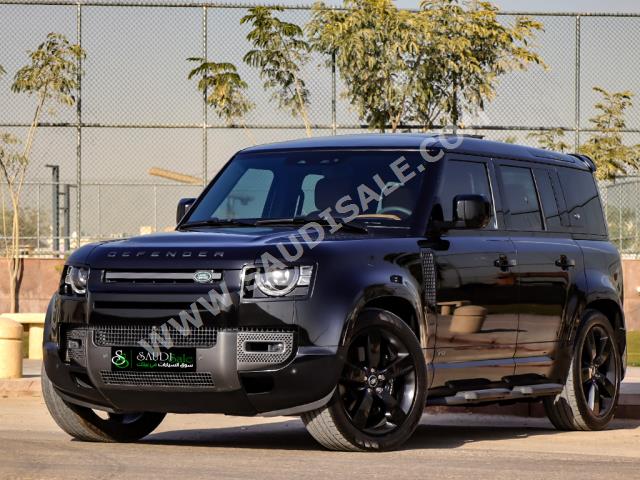 2023 لاند روفر ديفيندر 