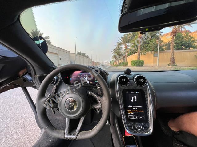 2017 مكلارين 570 جي تي