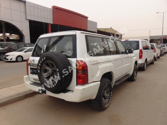 2007 نيسان باترول سفاري