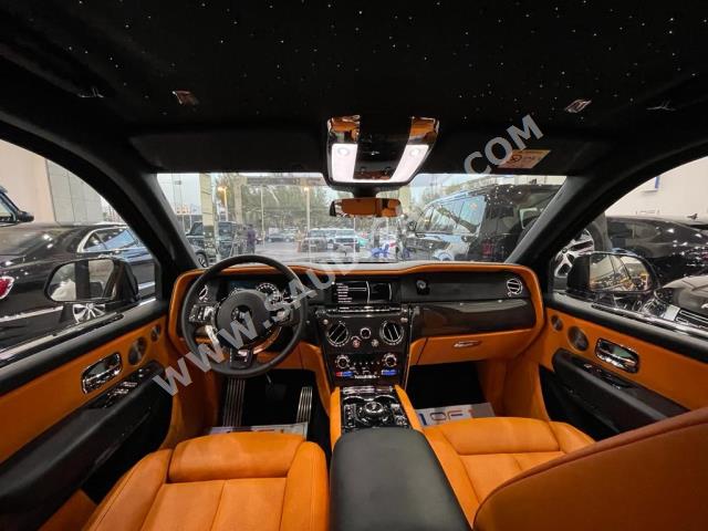 2021 رولز رويس كولينان