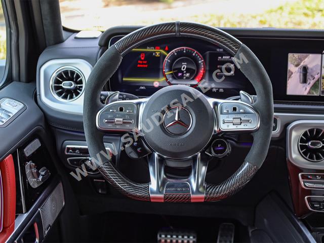 2022 مرسيدس - بنز جي 63 4×4