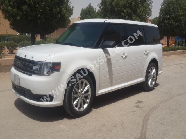 2016 فورد فليكس