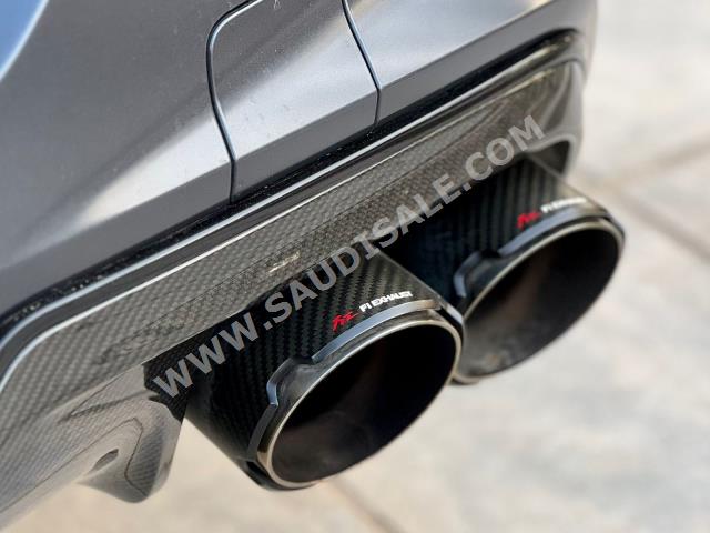 2020 بي ام دبليو الفئة ام إم 8 كومبيتيشن